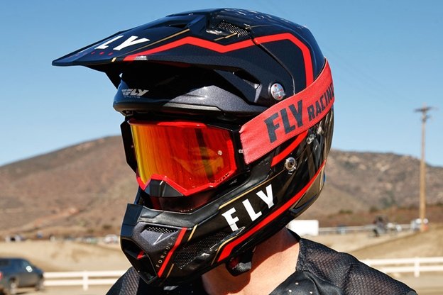 What Are the Best Helmets for UTV Drivers of All Ages? - Rad UTV Parts