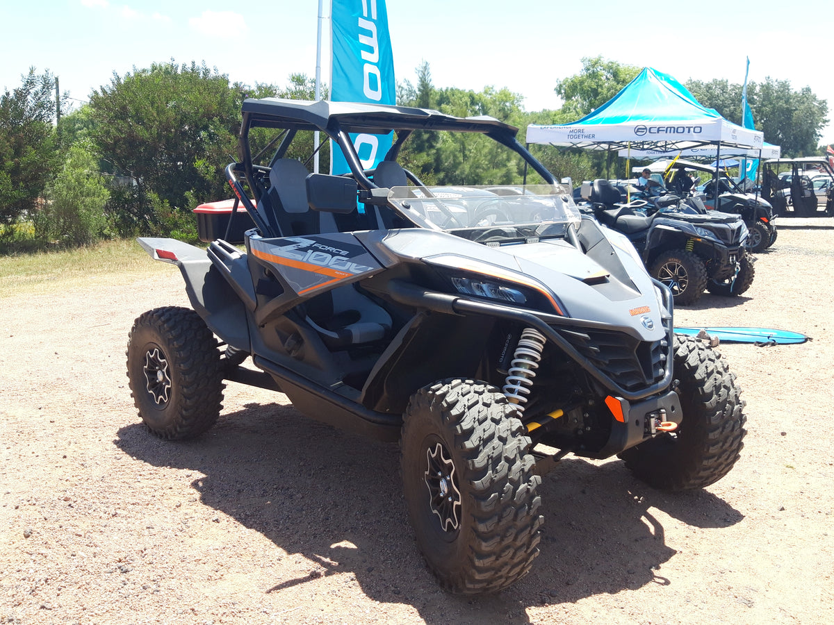CFMOTO ZFORCE 1000 side-by-side