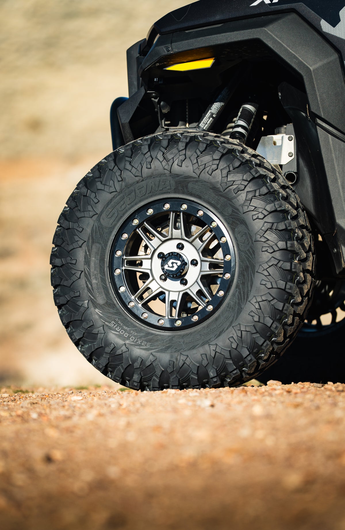 Sedona Clutch Beadlock Wheel - Gunmetal / Black product image 5
