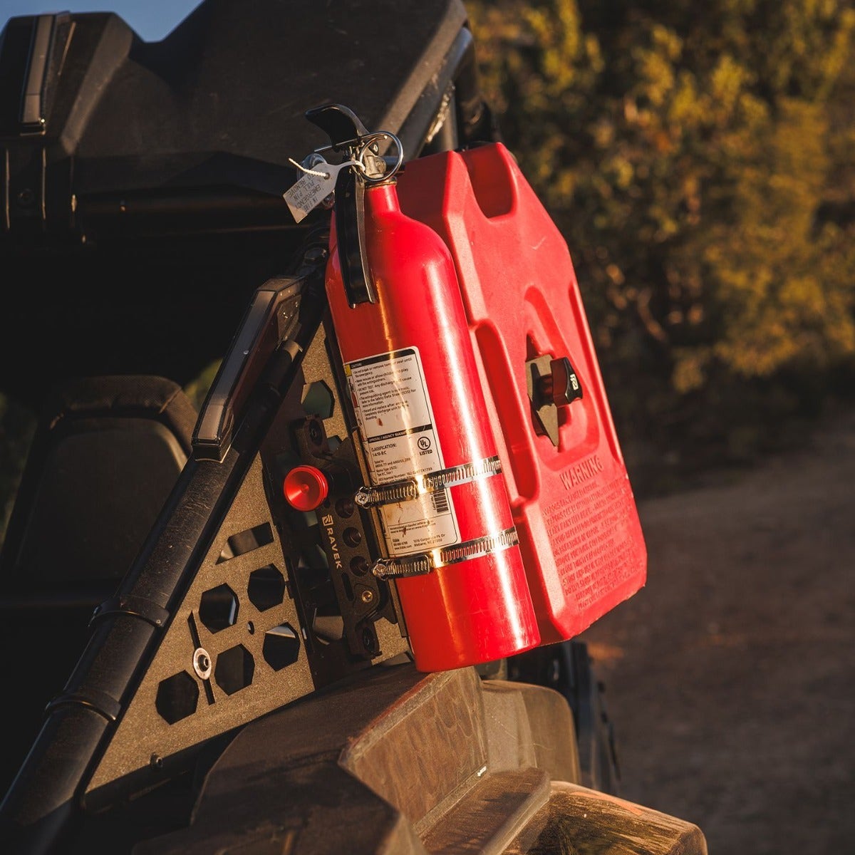 UTV MOLLE Quick Detach Fire Extinguisher Mount