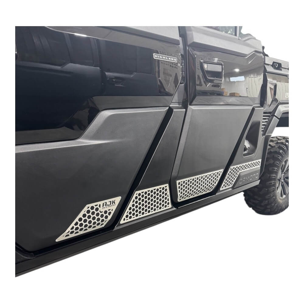 CFMOTO UFORCE U10 Lower Door Accents — product view