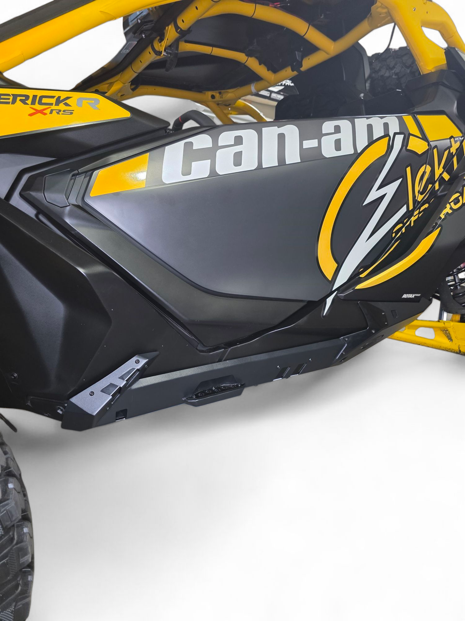 2024+ Can Am Maverick R Volt Rocker Steps (2 Seat)