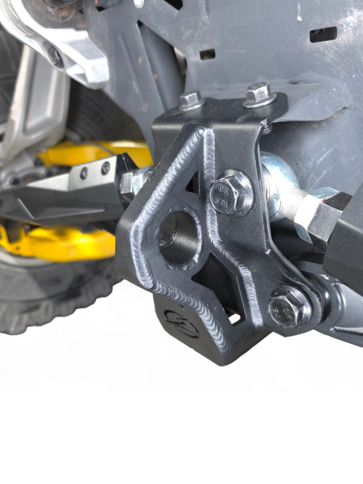 Can-Am Maverick R MAX Steel Radius Rod Plate - 4 Seat - product view 1