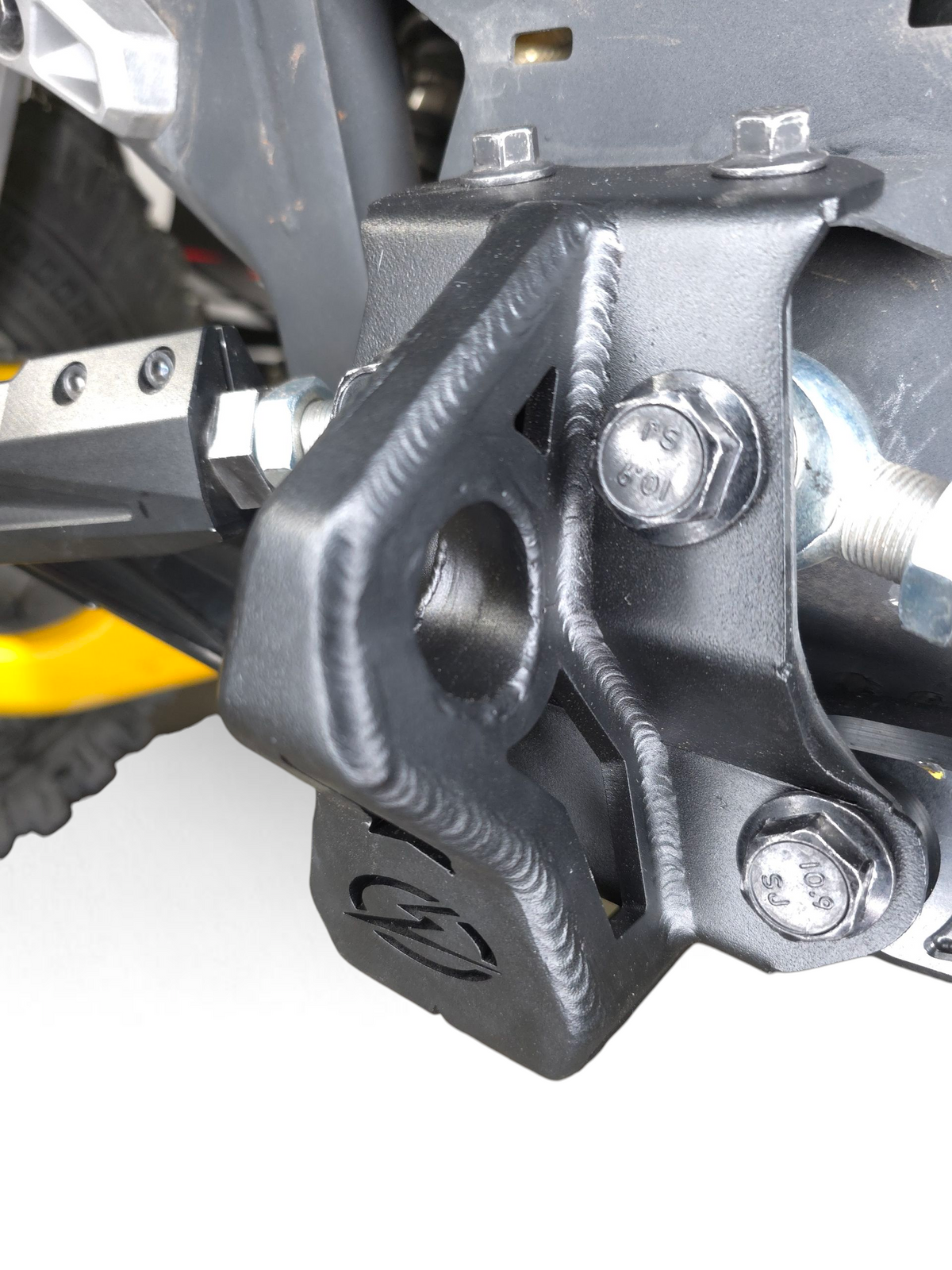2024-2026 Can-Am Maverick R Steel Radius Rod Plate - 2 Seat - product view 1