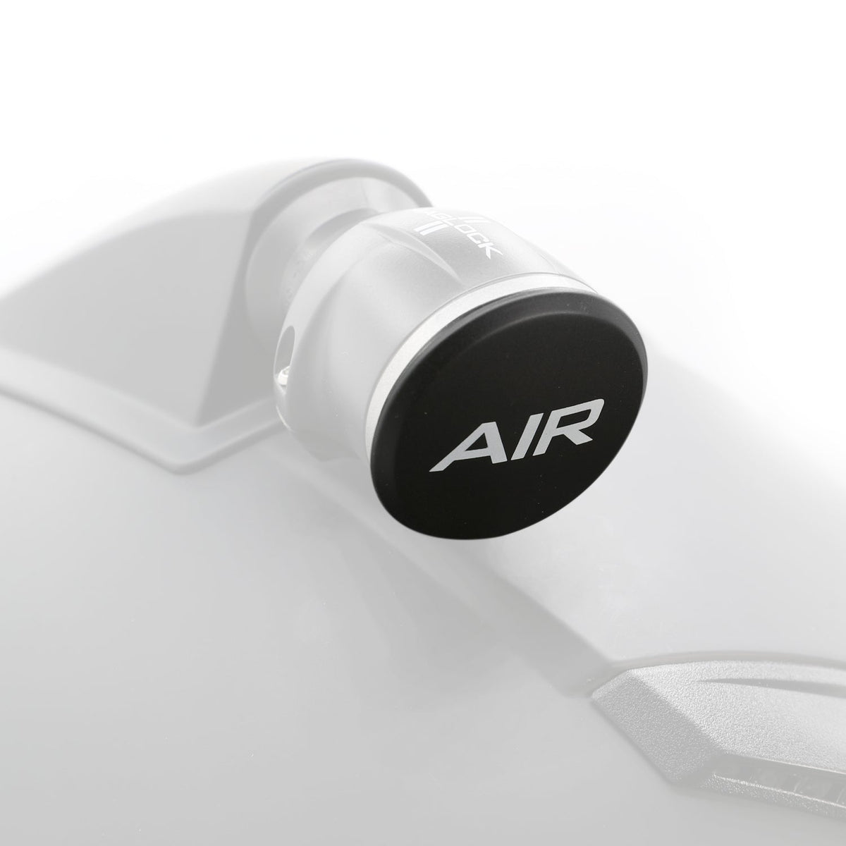 Magnetic Dust Cap –