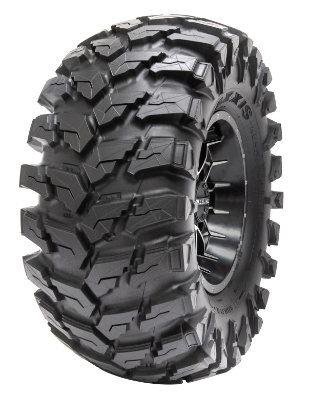 Maxxis MU521 Rear UTV tire – tread and sidewall detail