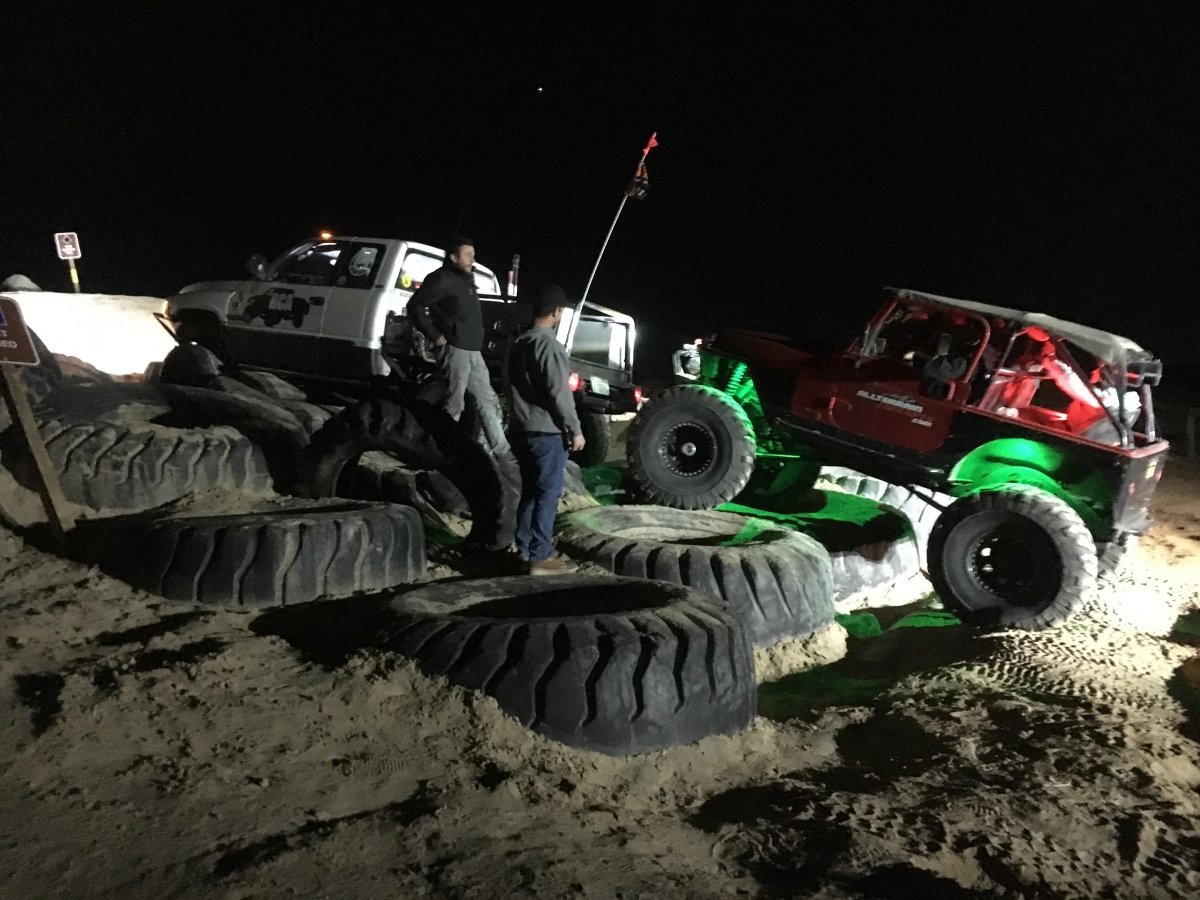 Rock Lights w/ Bluetooth Color | All Terrain Concepts - Rad Parts