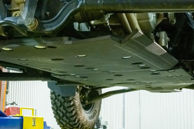 Seizmik Polaris RZR Turbo S UHMW Skid Plate and Rock Sliders - Rad Parts