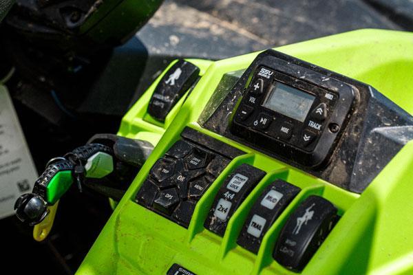 SSV MBR3 Universal Bluetooth Media-Controller with LCD-Display - Rad Parts