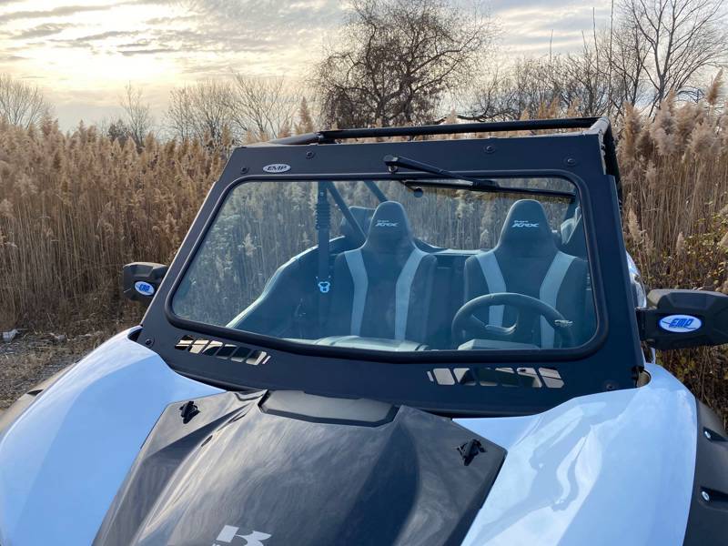 Teryx KRX 1000 Laminated Glass Windshield with vents (DOT Rated) - Rad Parts