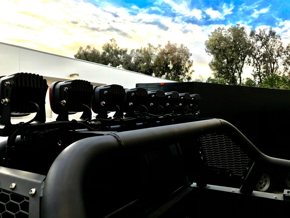 X PRO RACE SERIES Pod - Rad Parts