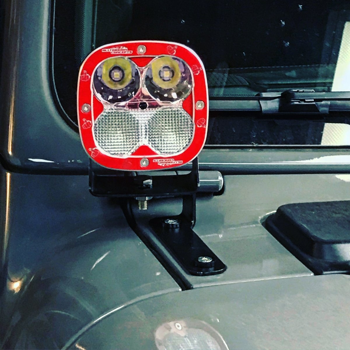 X PRO RACE SERIES Pod - Rad Parts