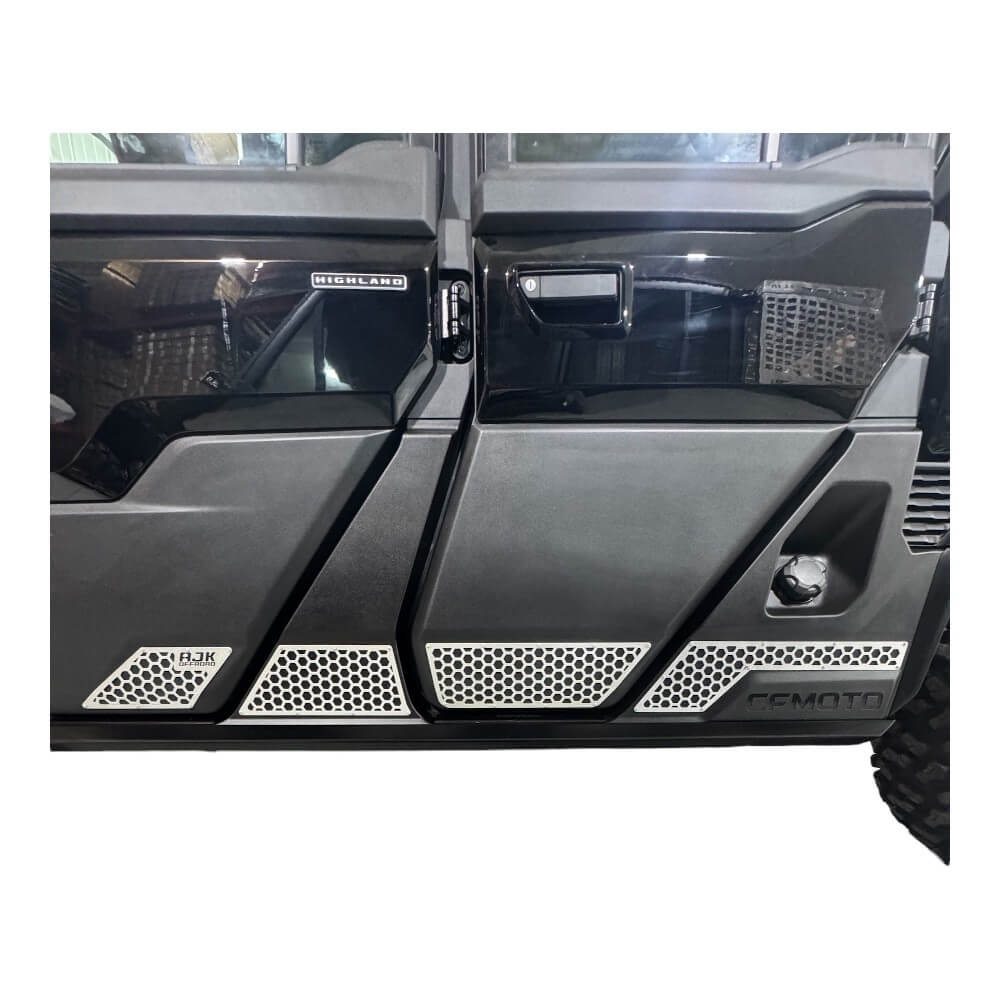 CFMOTO UFORCE U10 Lower Door Accents — product view