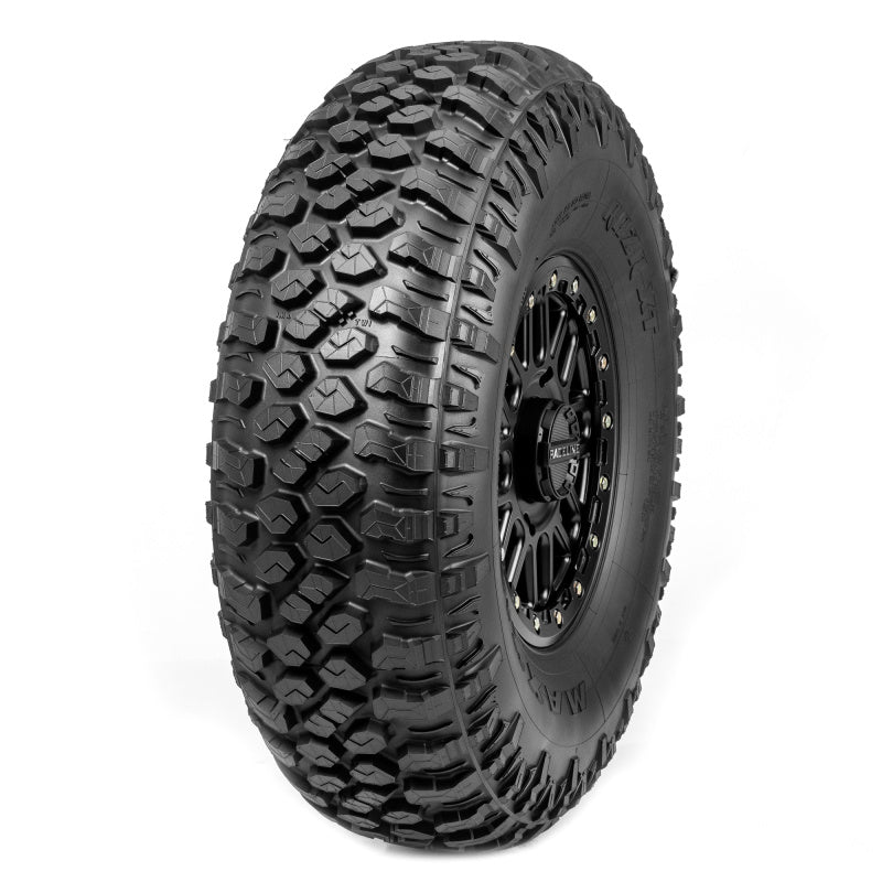 Maxxis RAZR XT UTV tire – tread and sidewall detail